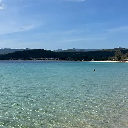Two-storey Beachfront Maisonette Nyaraló *
