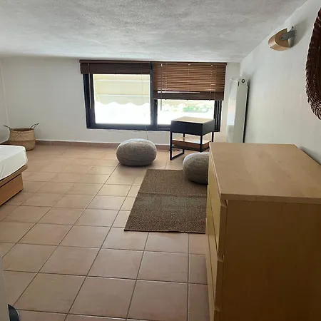 Two-storey Beachfront Maisonette