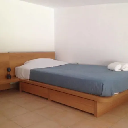 Nyaraló Two-storey Beachfront Maisonette