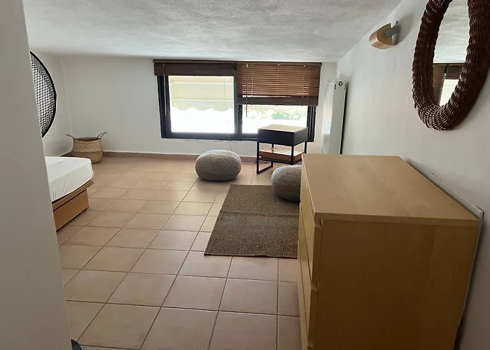 Two-storey Beachfront Maisonette