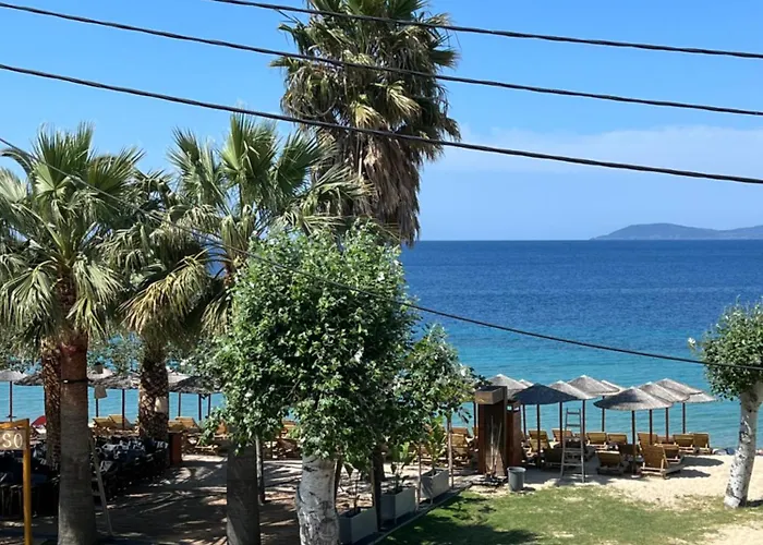 Two-storey Beachfront Maisonette * Toroni