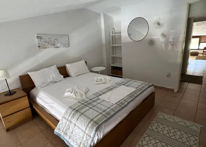 Σπίτι διακοπών Two-storey Beachfront Maisonette *