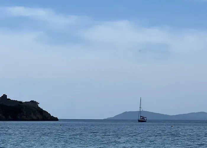 Two-storey Beachfront Maisonette Σπίτι διακοπών Τορώνη