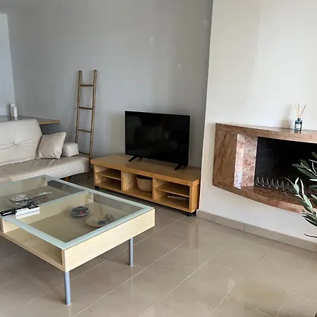 Two-storey Beachfront Maisonette